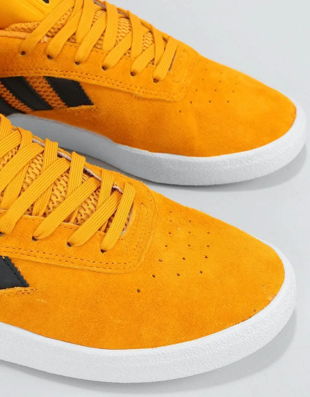 adidas 3ST.004 Skate Shoes - Tactile Yellow/Core Black/Gold Metallic