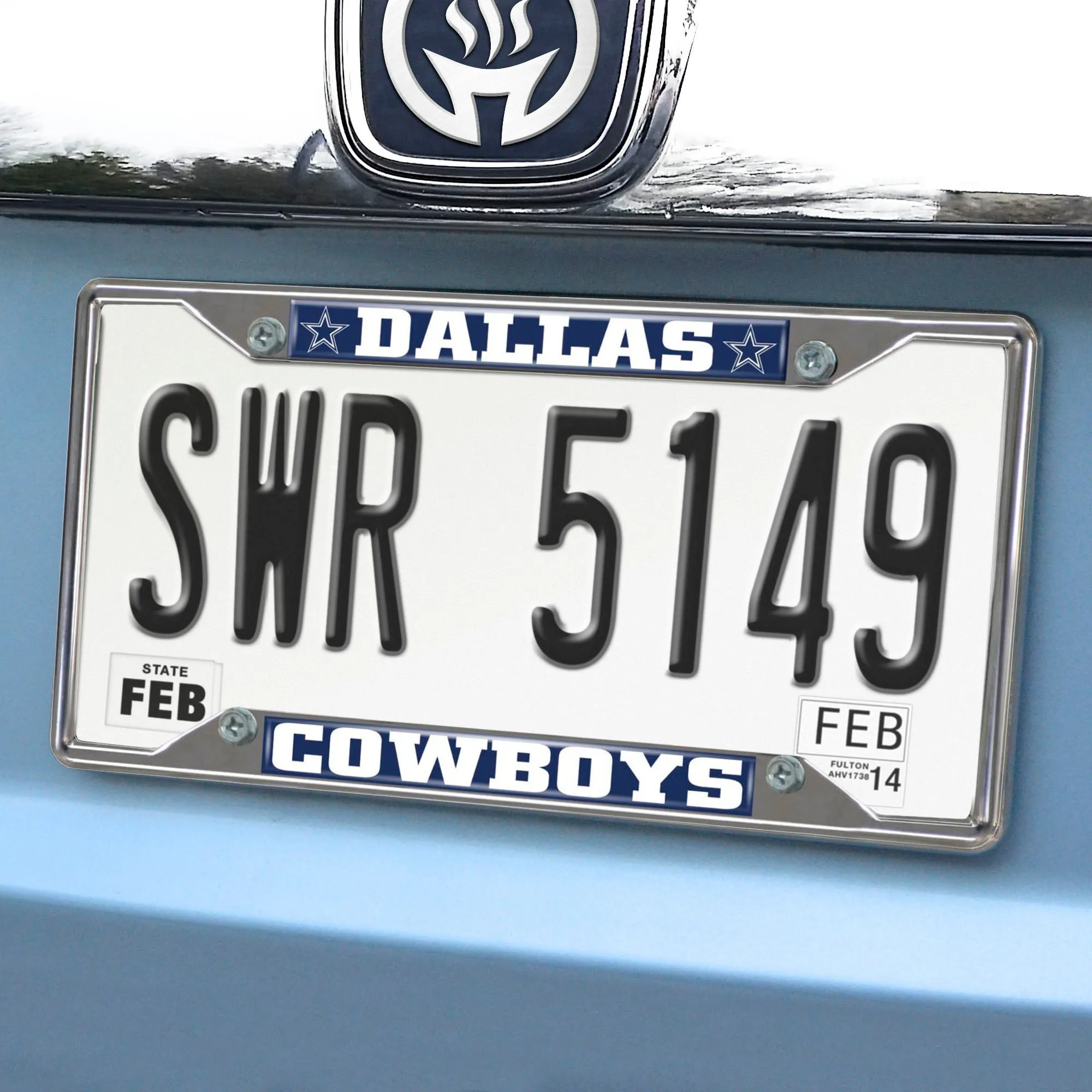 Dallas Cowboys Chrome Metal License Plate Frame, 6.25in x 12.25in