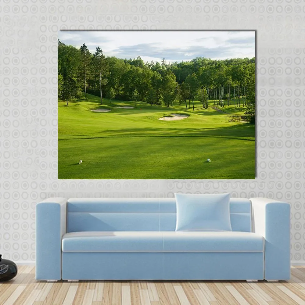 Golf Green With Bunkers Canvas Wall Art