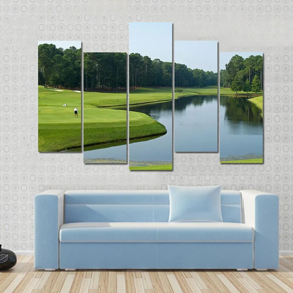 Golfer On Myrtle Beach Canvas Wall Art