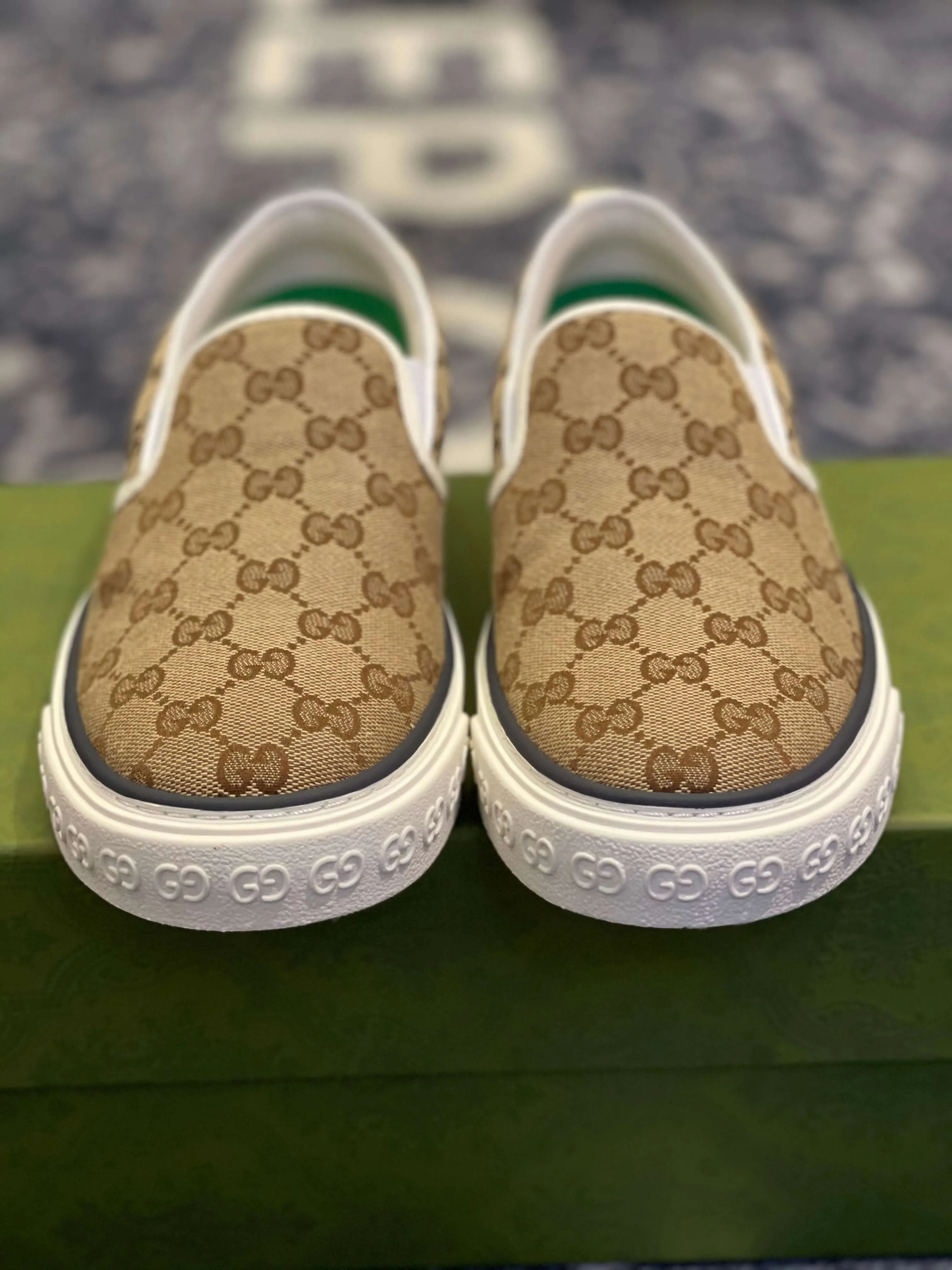 Gucci Tennis 1977 Beige Ebony Slip On Sneakers