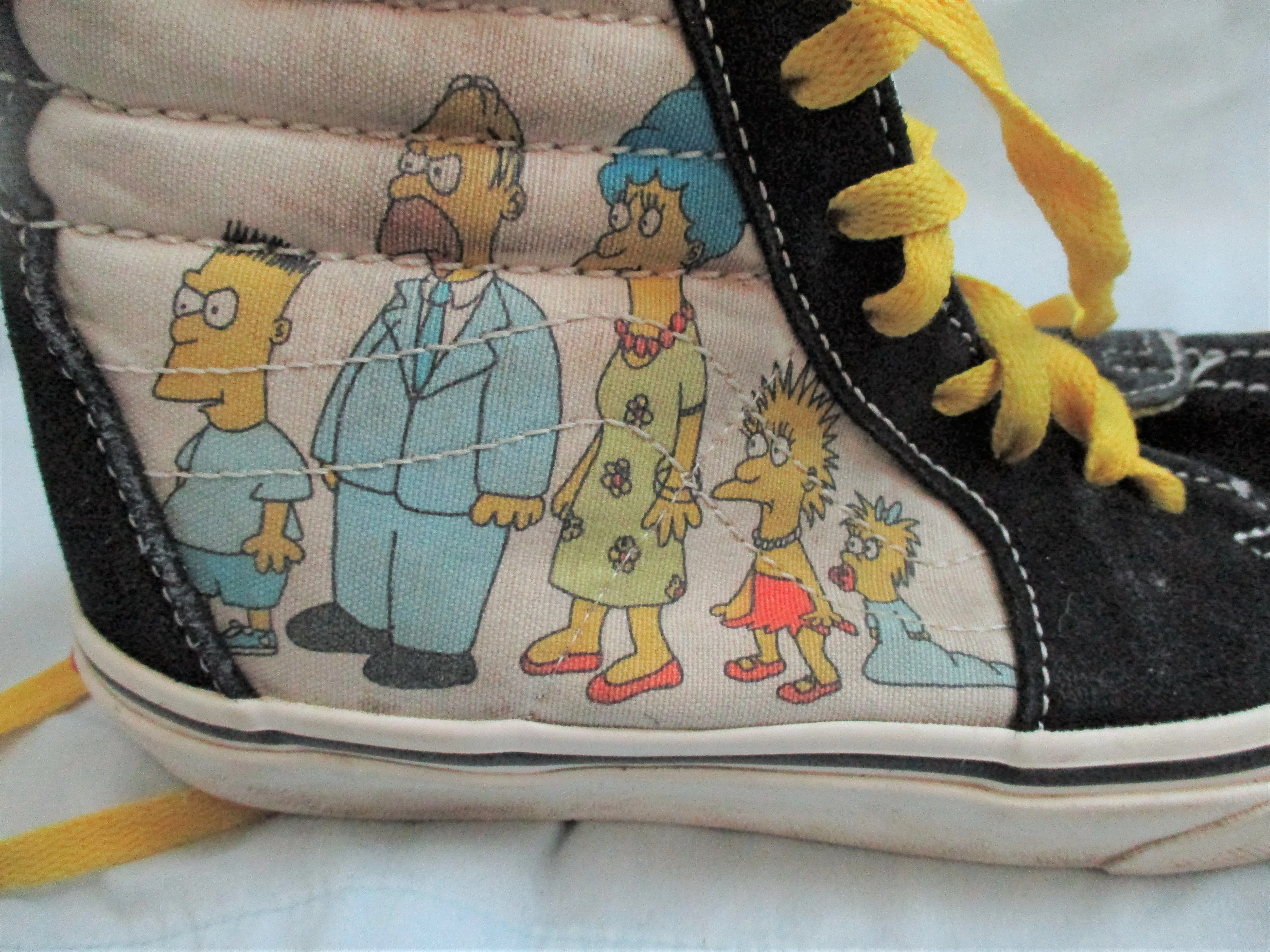 VANS OFF THE WALL Hi-Top SIMPSONS FAMILY Skater Thrasher Grinder Sneaker Shoe 3.5/5