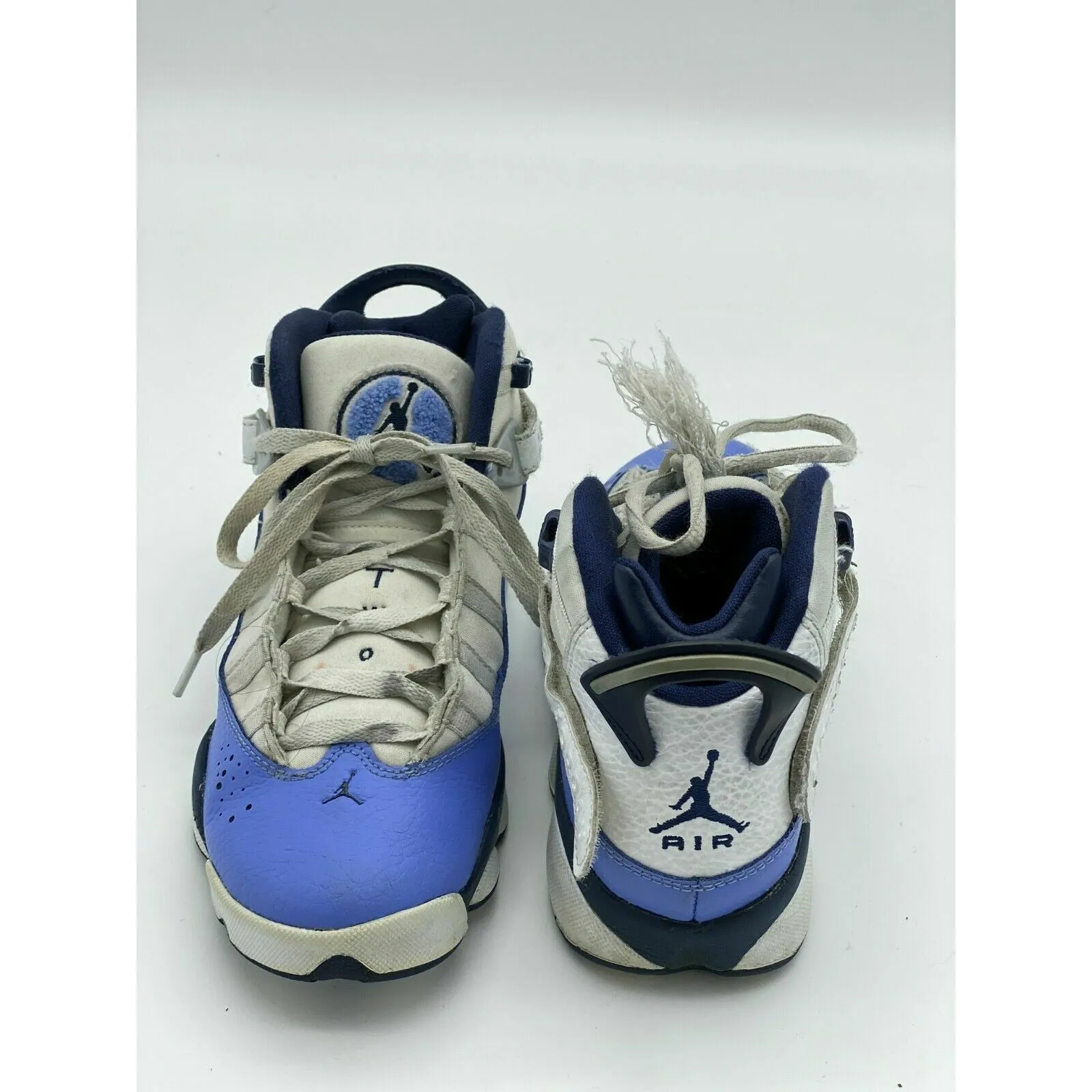 White Air Jordan TWO3 shoes/sneakers Size 5.5Y ('91 '92 '93)